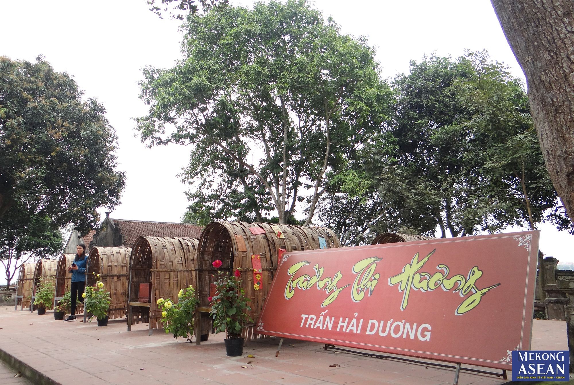 Trong các ngày diễn ra lễ hội có các hoạt động như trưng bày chủ đề “Trường thi Hương trấn Hải Dương tại Mao Điền”…