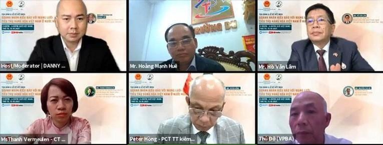 Hình ảnh các đại biểu tham gia buổi Tọa đàm trên ứng dụng Zoom meeting.