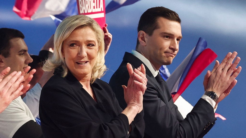 Đảng National Rally chiến thắng vòng đầu cuộc bầu cử tại Pháp