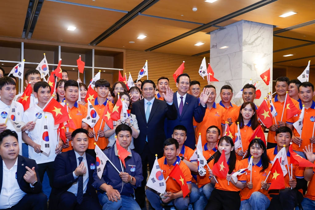 Thủ tướng: Nâng tầm hợp tác lao động Việt Nam - Hàn Quốc