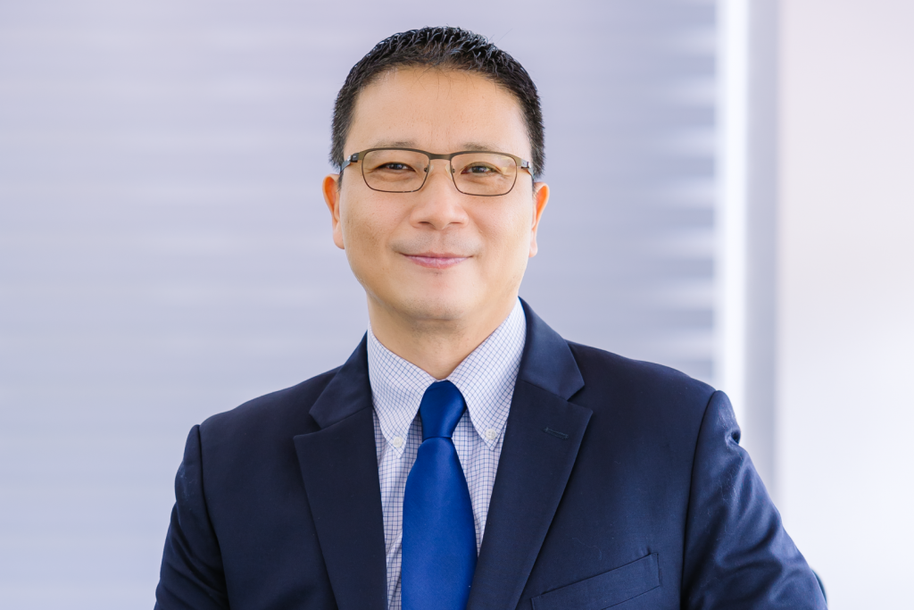 Tân Tổng giám đốc nhà máy Intel Việt Nam Kenneth Tse.