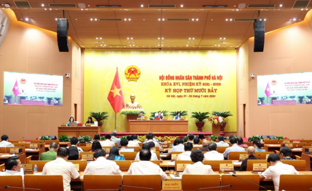 Quang cảnh Kỳ họp thứ 17, HĐND TP Hà Nội khóa XVI, nhiệm kỳ 2021-2026 phiên ngày 2/7. 