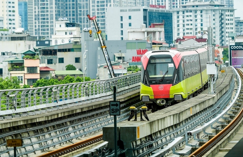 Metro Nhổn - Ga Hà Nội về đích đoạn trên cao
