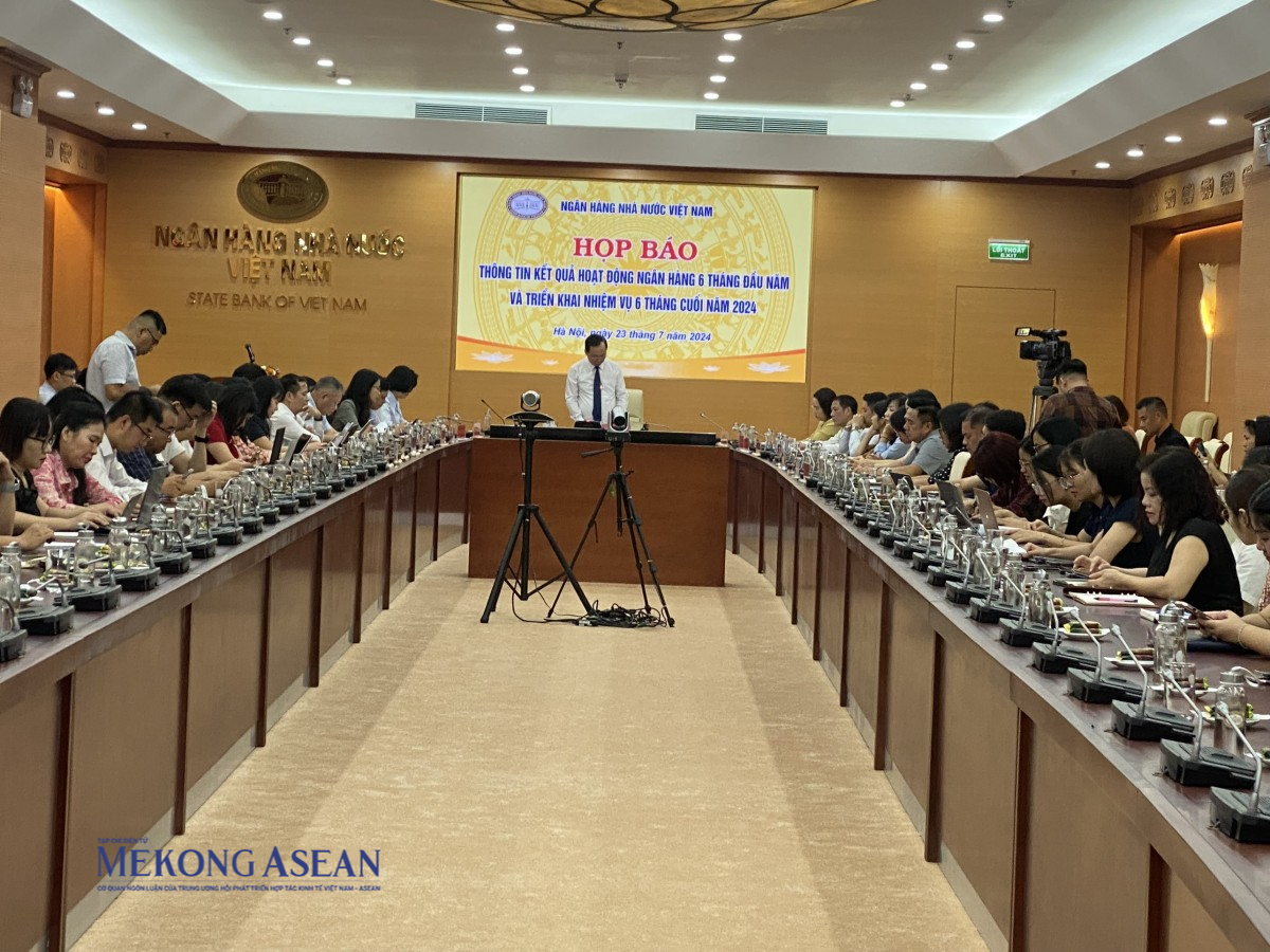 Nửa đầu năm, tín dụng toàn nền kinh tế tăng trưởng 6%