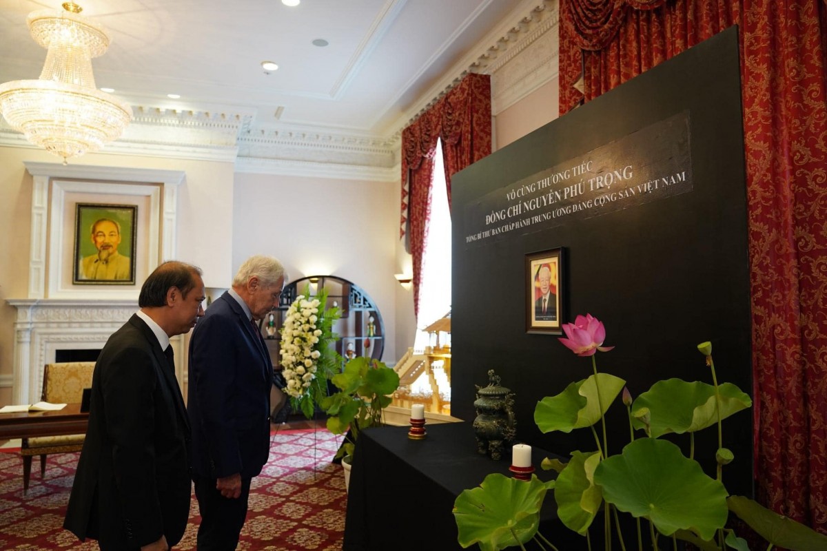 Cựu bộ trưởng Bộ Quốc phòng Mỹ Chuck Hagel