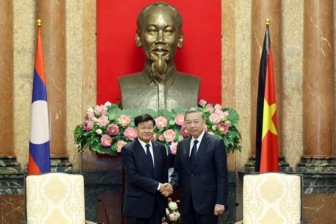 Chủ tịch nước Tô Lâm tiếp Tổng Bí thư, Chủ tịch nước Lào Thongloun Sisoulith. Ảnh: VPCTN