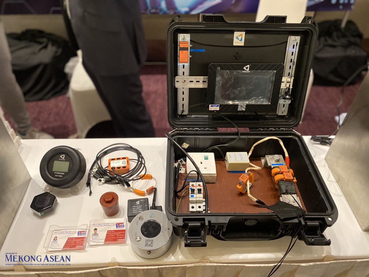 Trưng bày nhiều giải pháp, sản phẩm về điện cho trung tâm dữ liệu