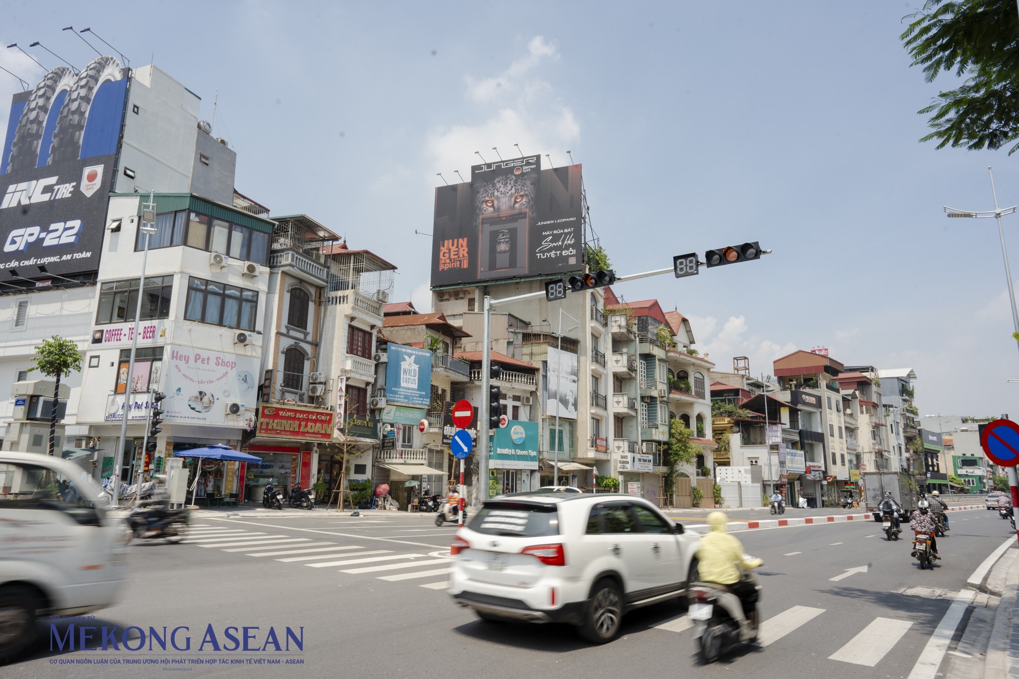 Hà Nội: Diện mạo dự án mở rộng đường Âu Cơ - Nghi Tàm sắp về đích Hà Nội: Diện mạo dự án mở rộng đường Âu Cơ - Nghi Tàm sắp về đích