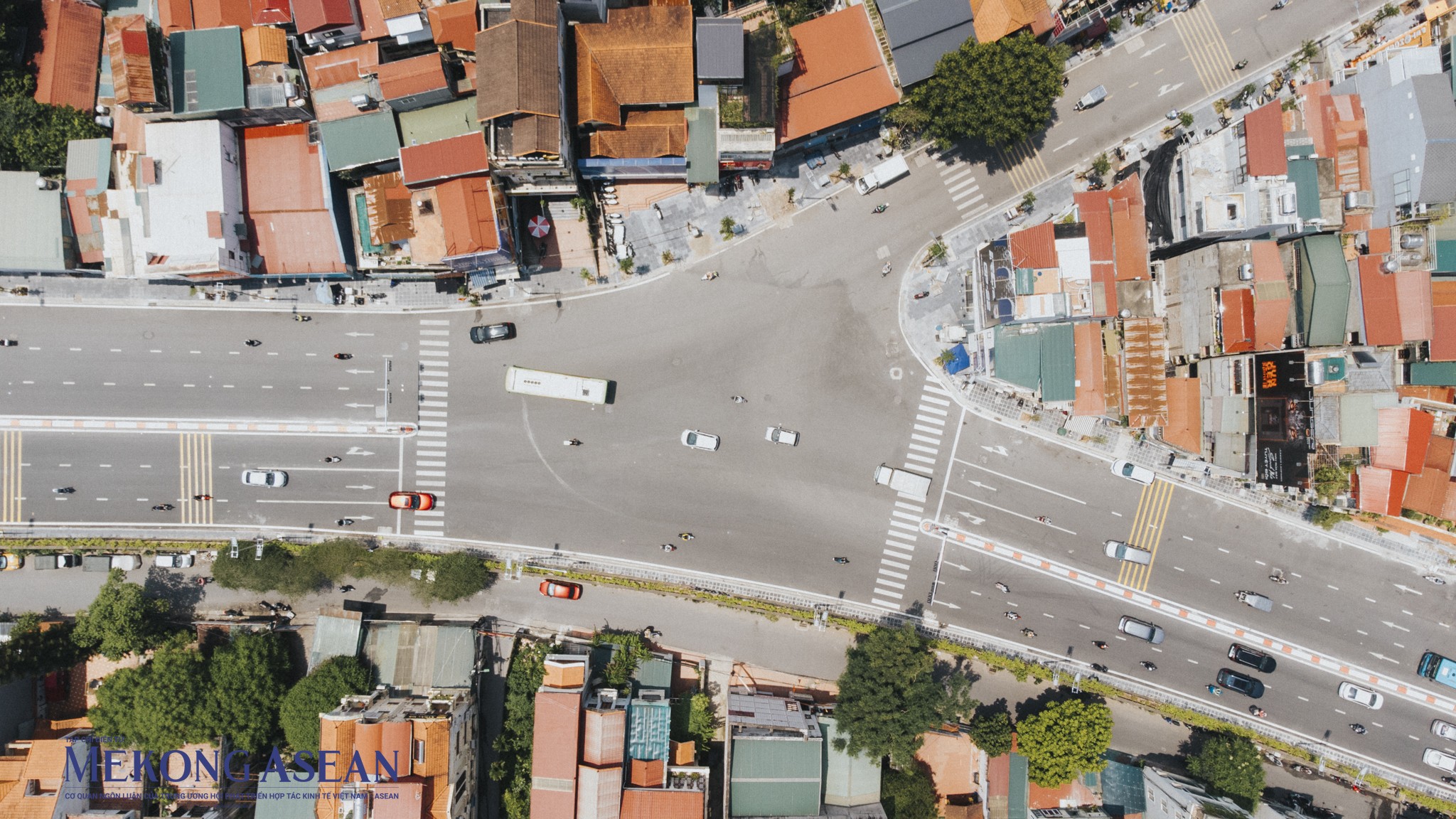 Hà Nội: Diện mạo dự án mở rộng đường Âu Cơ - Nghi Tàm sắp về đích Hà Nội: Diện mạo dự án mở rộng đường Âu Cơ - Nghi Tàm sắp về đích