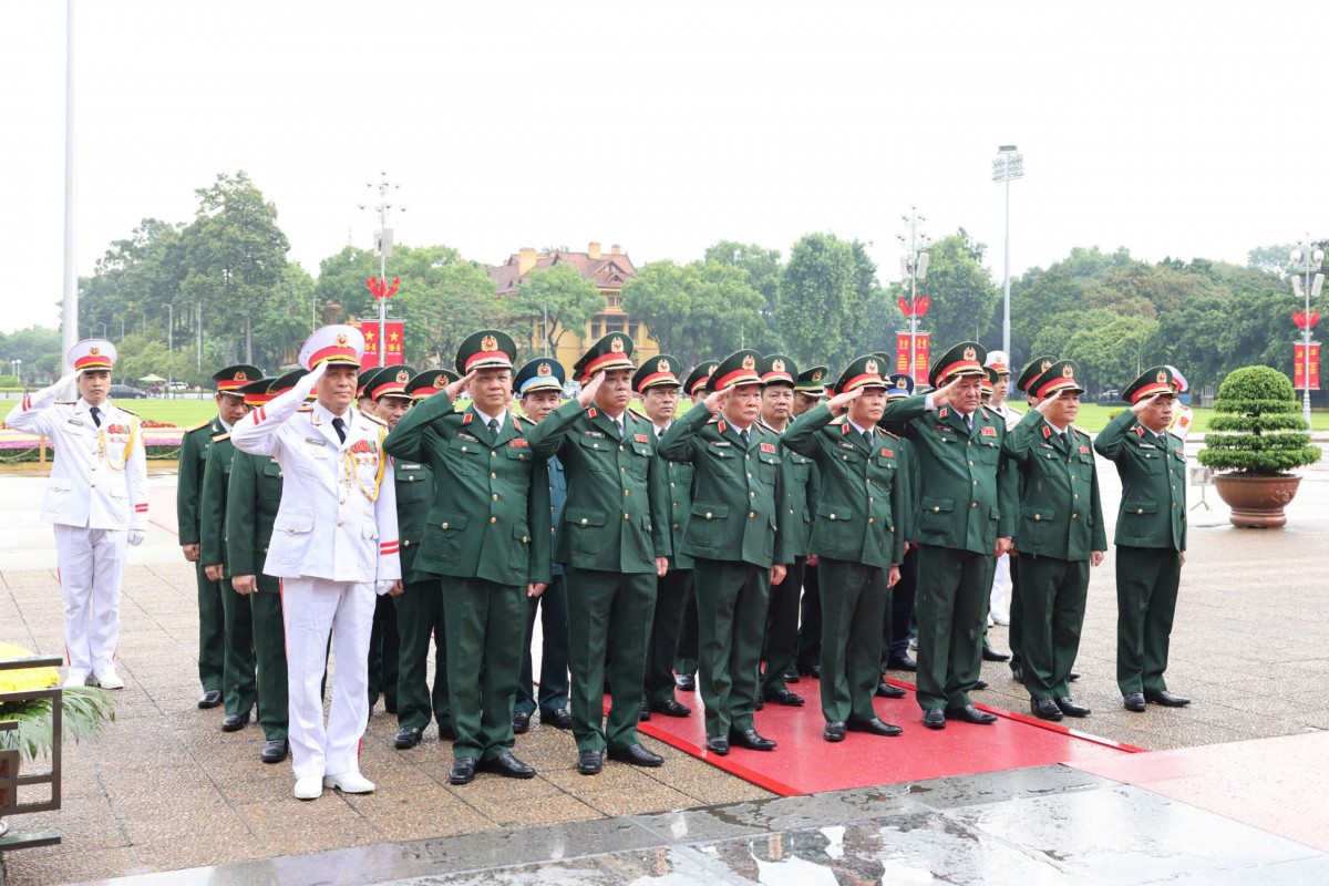 Lãnh đạo Đảng, Nhà nước vào Lăng viếng Chủ tịch Hồ Chí Minh nhân dịp Quốc khánh