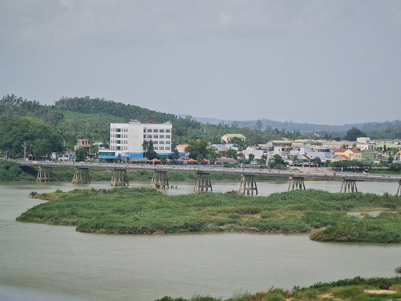 Quảng Ngãi: Cầu Trà Khúc 2 thông xe trở lại sau hơn 2 tháng sửa chữa