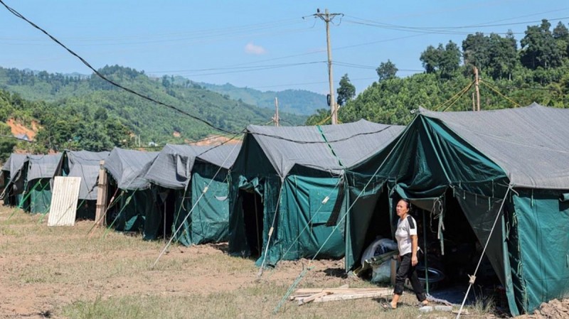 Lào Cai: Hoàn thành 25 căn nhà tạm cho người dân Làng Nủ vào ngày 21/9