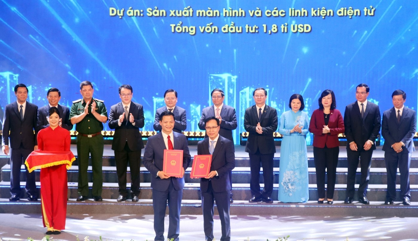 Samsung cam kết đầu tư thêm 1,8 tỷ USD vào Bắc Ninh