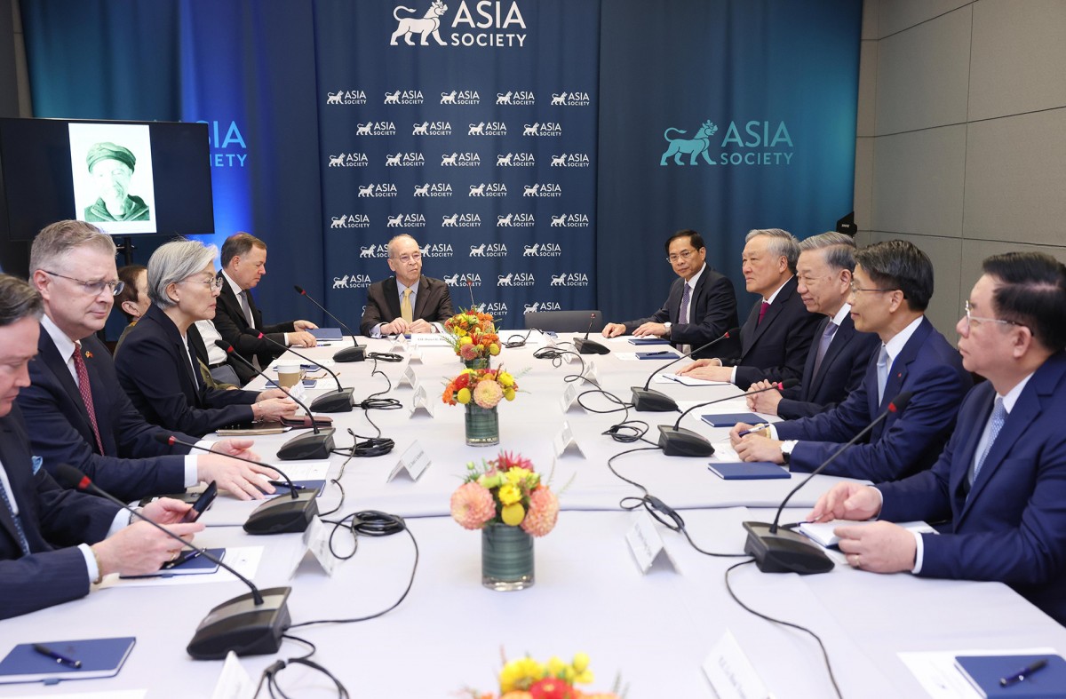 'Quan hệ Việt - Mỹ là kết tinh của vô vàn nỗ lực hàn gắn, xây dựng lòng tin'