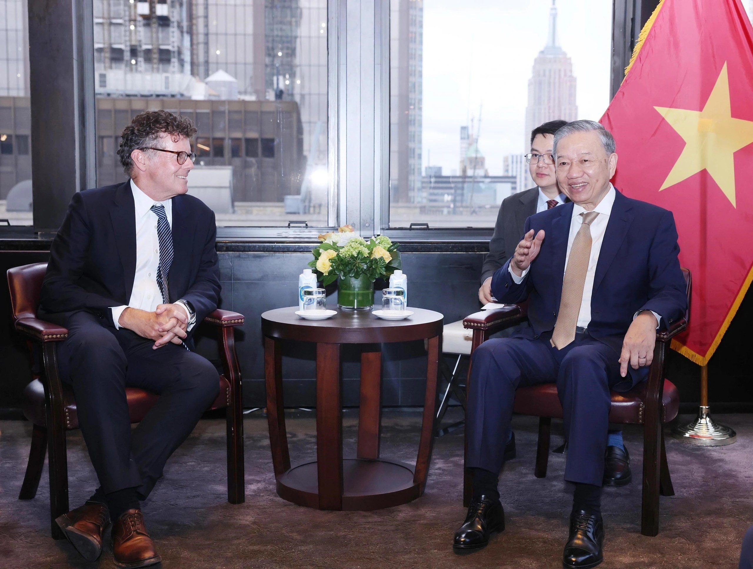 Đề nghị Apple và Google thành lập trung tâm R&D tại Việt Nam