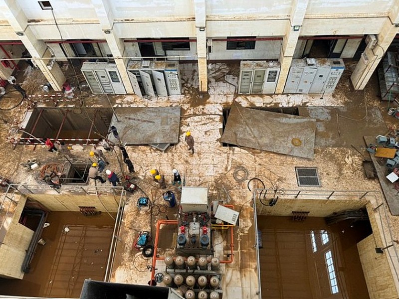 SHB cùng Thuỷ  điện Nậm Lúc khắc phục thiệt  hại sau cơn bão