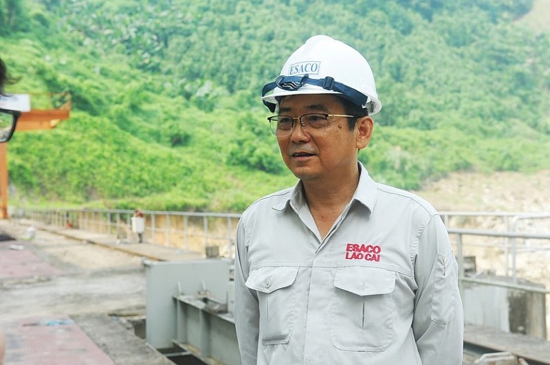 SHB cùng Thuỷ  điện Nậm Lúc khắc phục thiệt  hại sau cơn bão