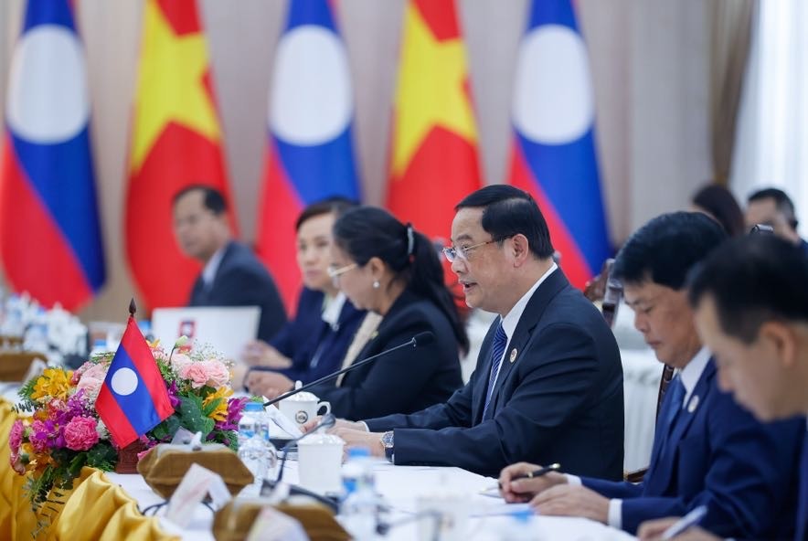 Việt Nam dành ưu tiên cao nhất cho mối quan hệ vĩ đại với Lào