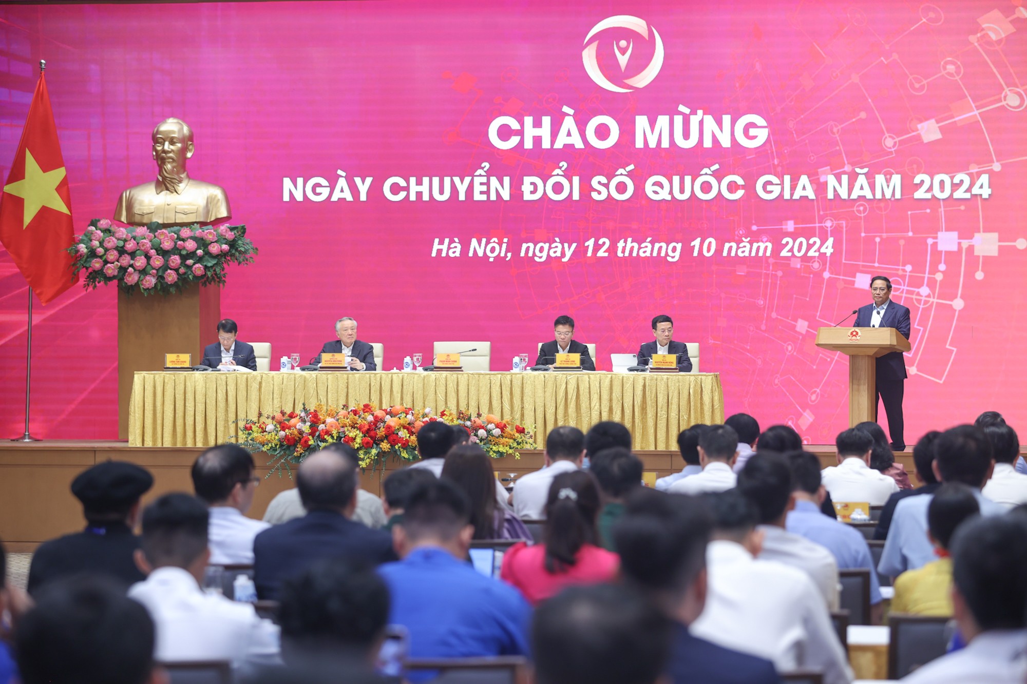 chương trình chào mừng Ngày Chuyển đổi số quốc gia năm 2024.