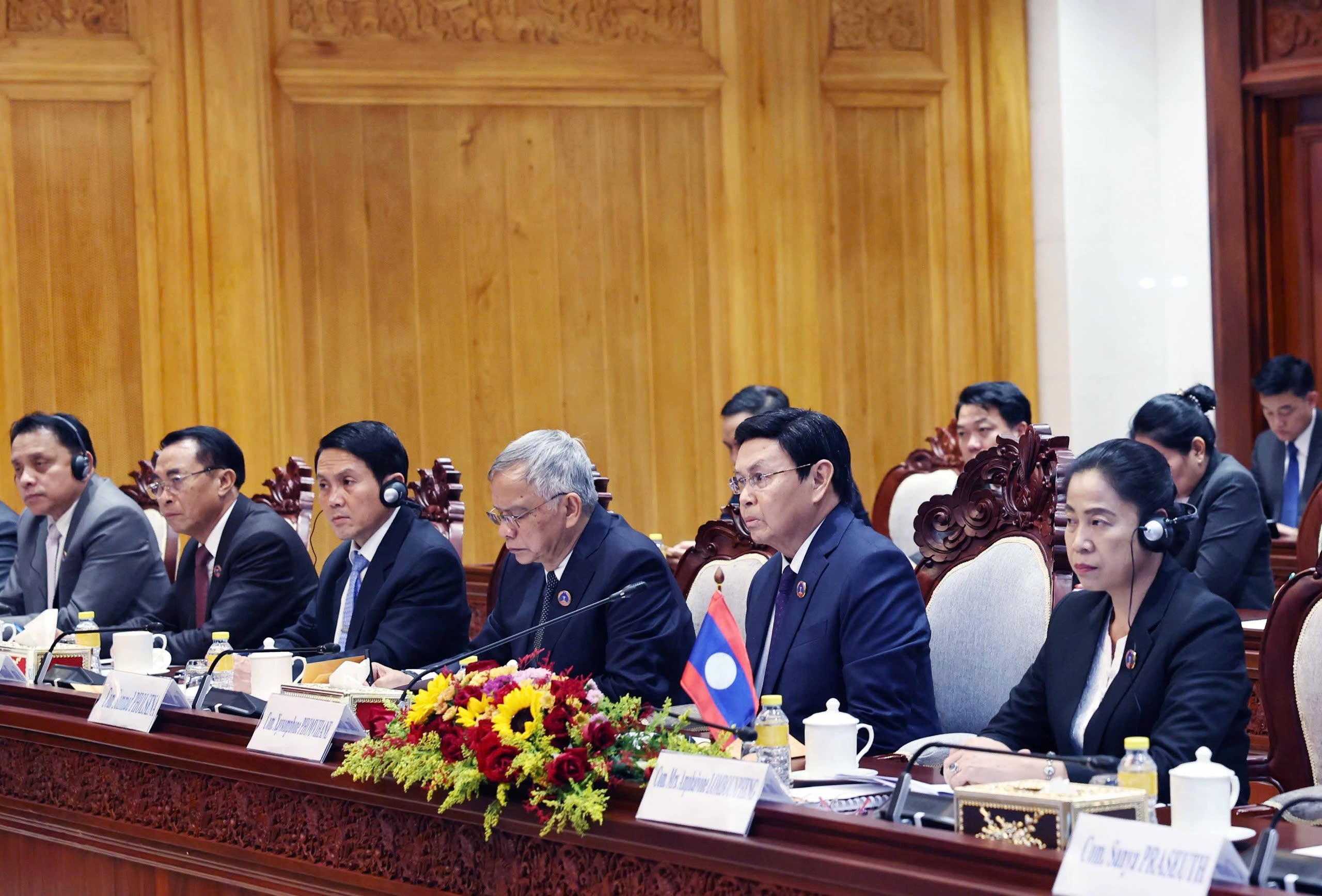 Chủ tịch Quốc hội Lào Saysomphone Phomvihane phát biểu. Ảnh: TTXVN.