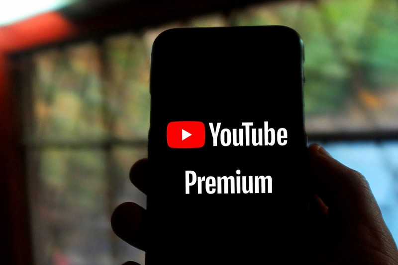 YouTube đang thử nghiệm gói Premium Lite mới có quảng cáo giới hạn và giá chỉ bằng một nửa so với gói Premium hiện tại.