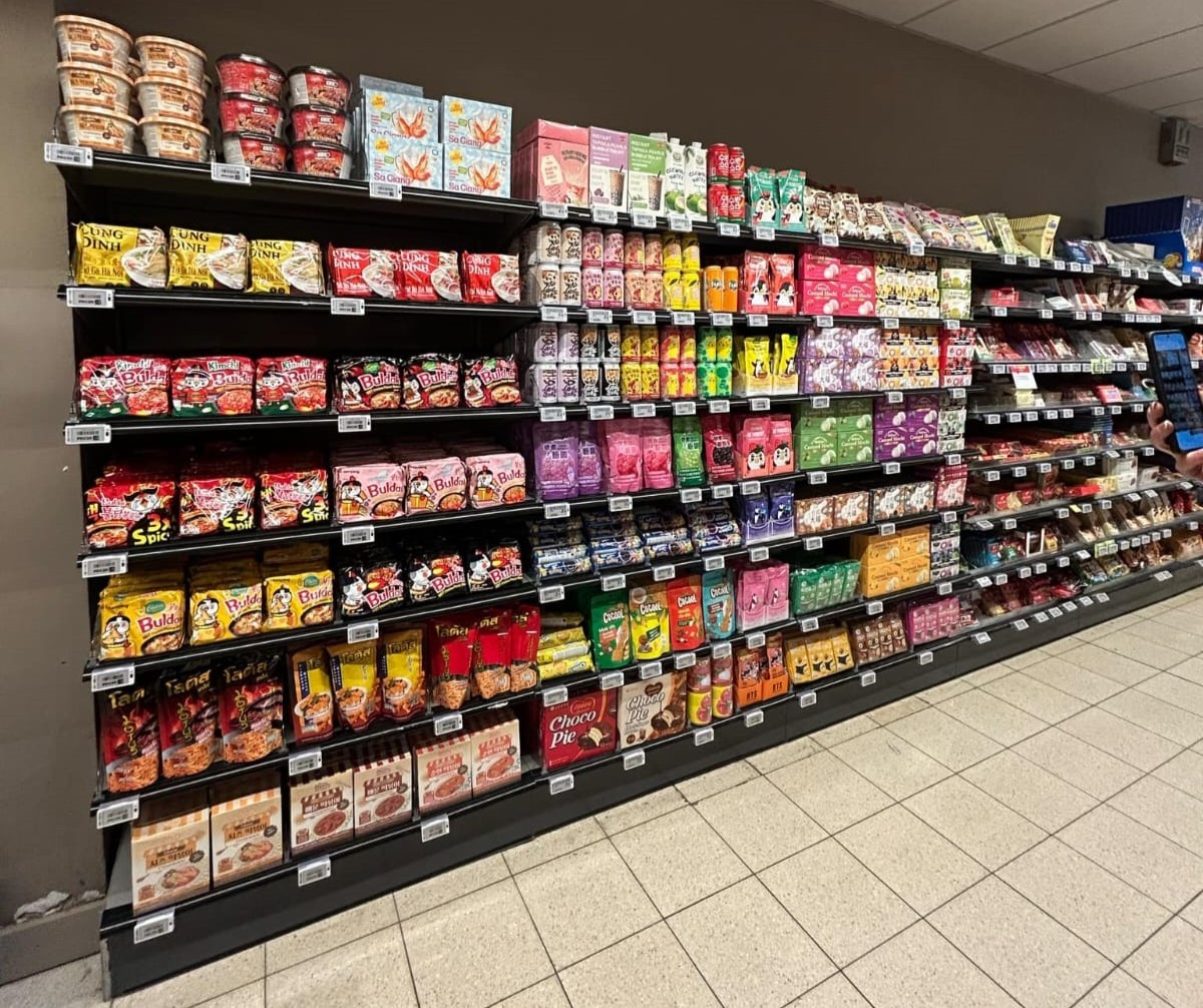 Liên kết Việt: cầu nối đưa hàng Việt Nam dần tiếp cận chuỗi phân phối tại Bỉ