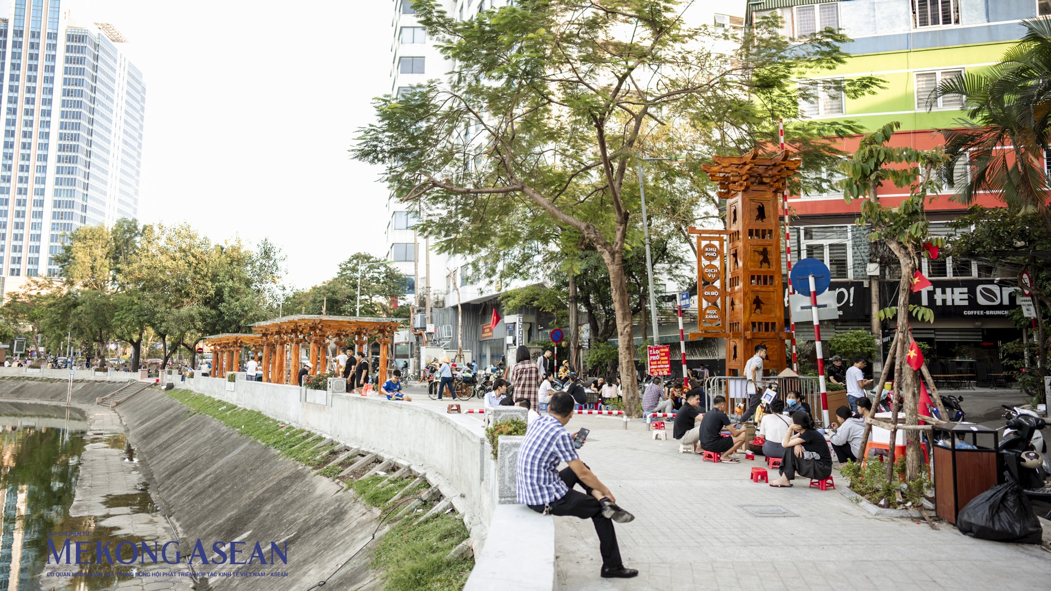 Hà Nội: Phố đi bộ hồ Ngọc Khánh sau hơn 2 tuần khai trương