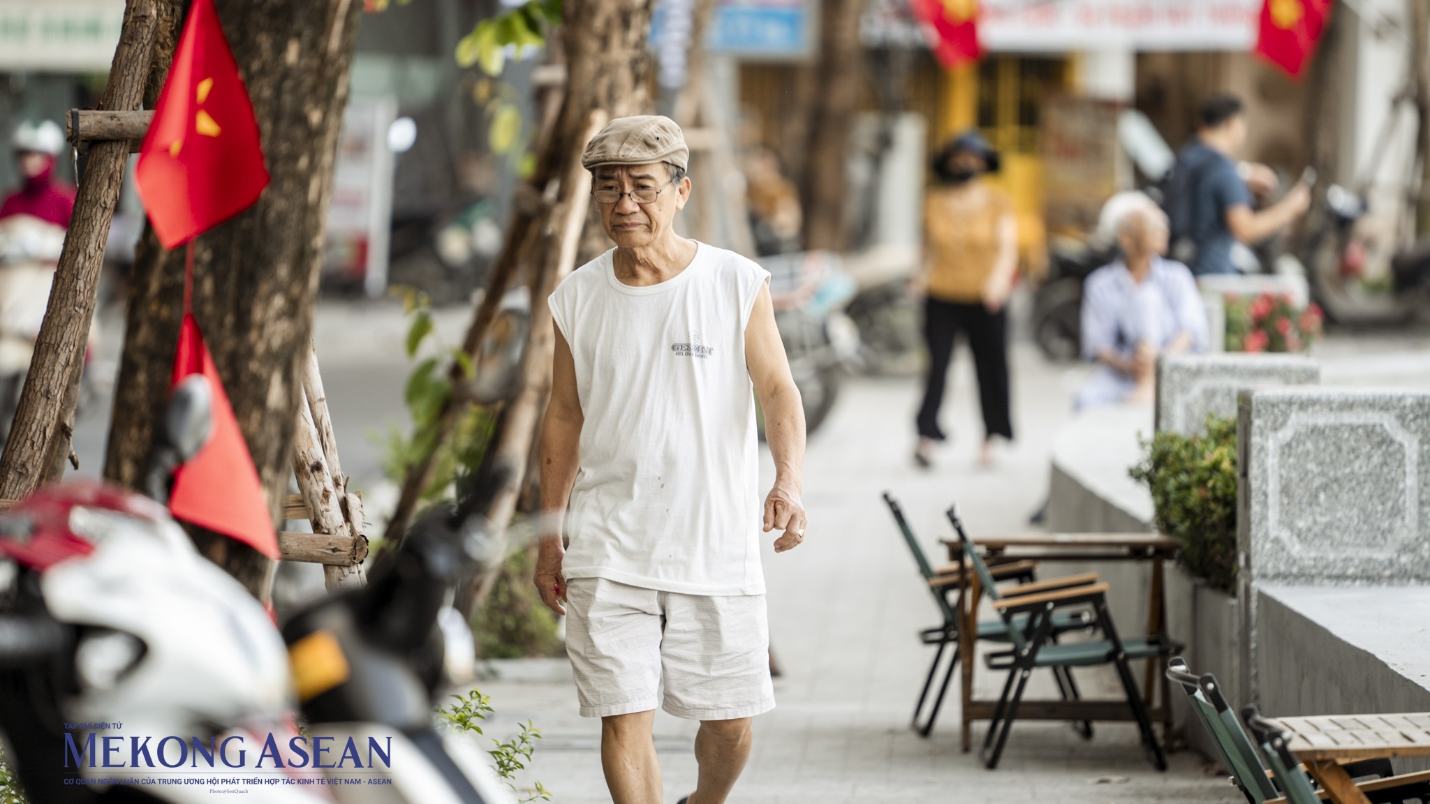 Hà Nội: Phố đi bộ hồ Ngọc Khánh sau hơn 2 tuần khai trương