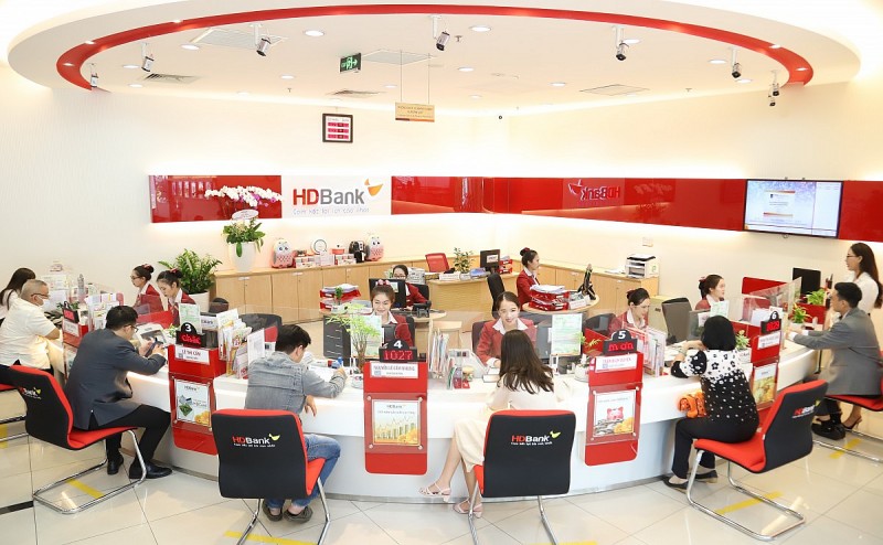 Lợi nhuận HDBank tăng 46,6% sau 9 tháng, chuẩn bị chia cổ tức 20%