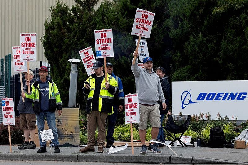 ba Thống đốc của các bang Utah, Missouri và Montana tại Mỹ đã kêu gọi chấm dứt đình công. Ảnh: Theo Reuters..