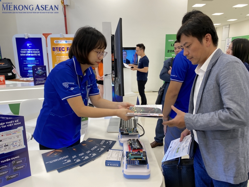 Phấn đấu Đến năm 2045, Việt Nam thuộc nhóm 30 quốc gia dẫn đầu toàn cầu về đổi mới sáng tạo, khởi nghiệp sáng tạo