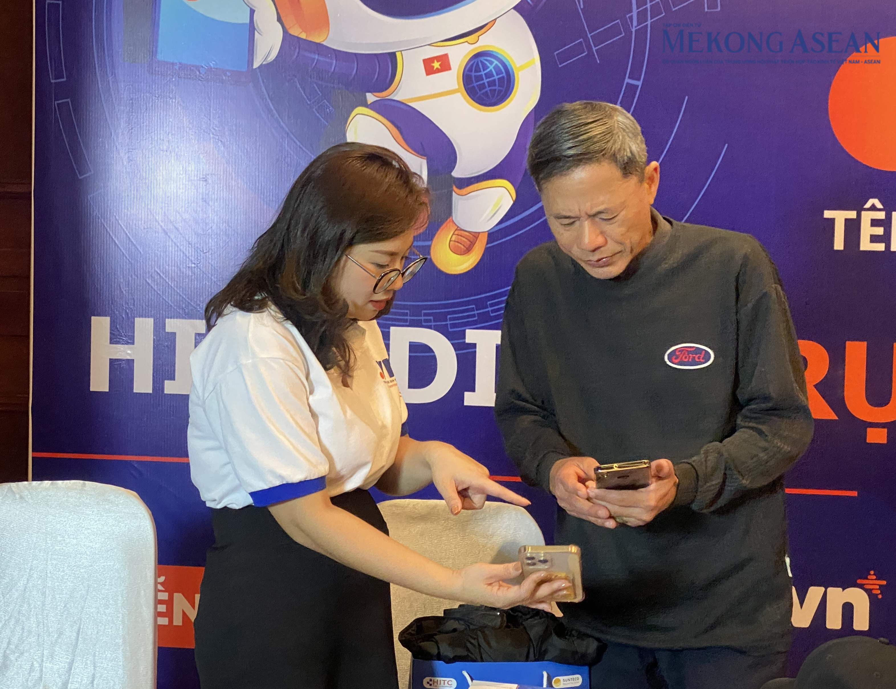 Hỗ trợ 5 triệu đồng/tháng cho người làm công tác chuyển đổi số