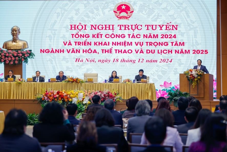  Thủ tướng Phạm Minh Chính dự Hội nghị trực tuyến tổng kết công tác năm 2024 và triển khai nhiệm vụ trọng tâm năm 2025 của ngành văn hóa, thể thao và du lịch