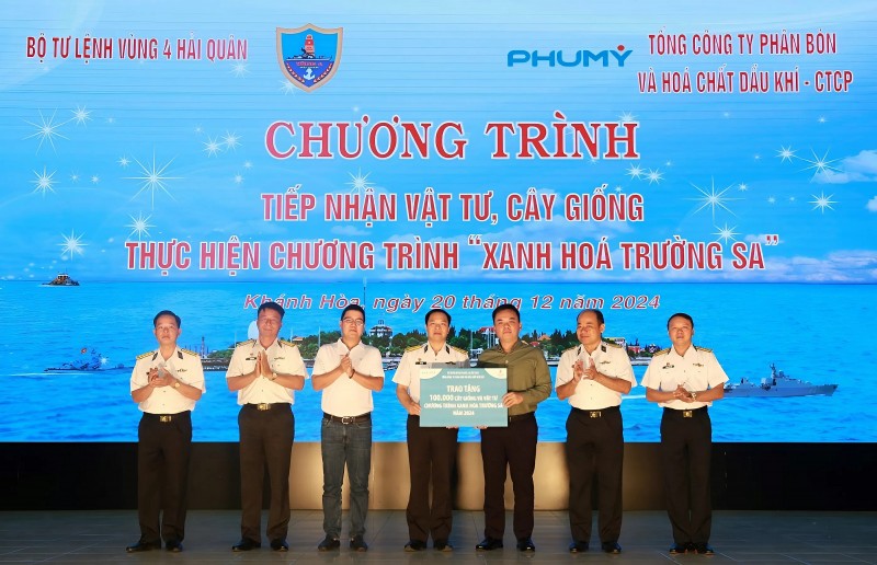 Phú Mỹ tiếp tục đồng hành cùng chương trình 'Xanh hóa Trường Sa'