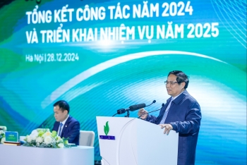 Thủ tướng: '2025 phải là năm bứt phá của Petrovietnam'