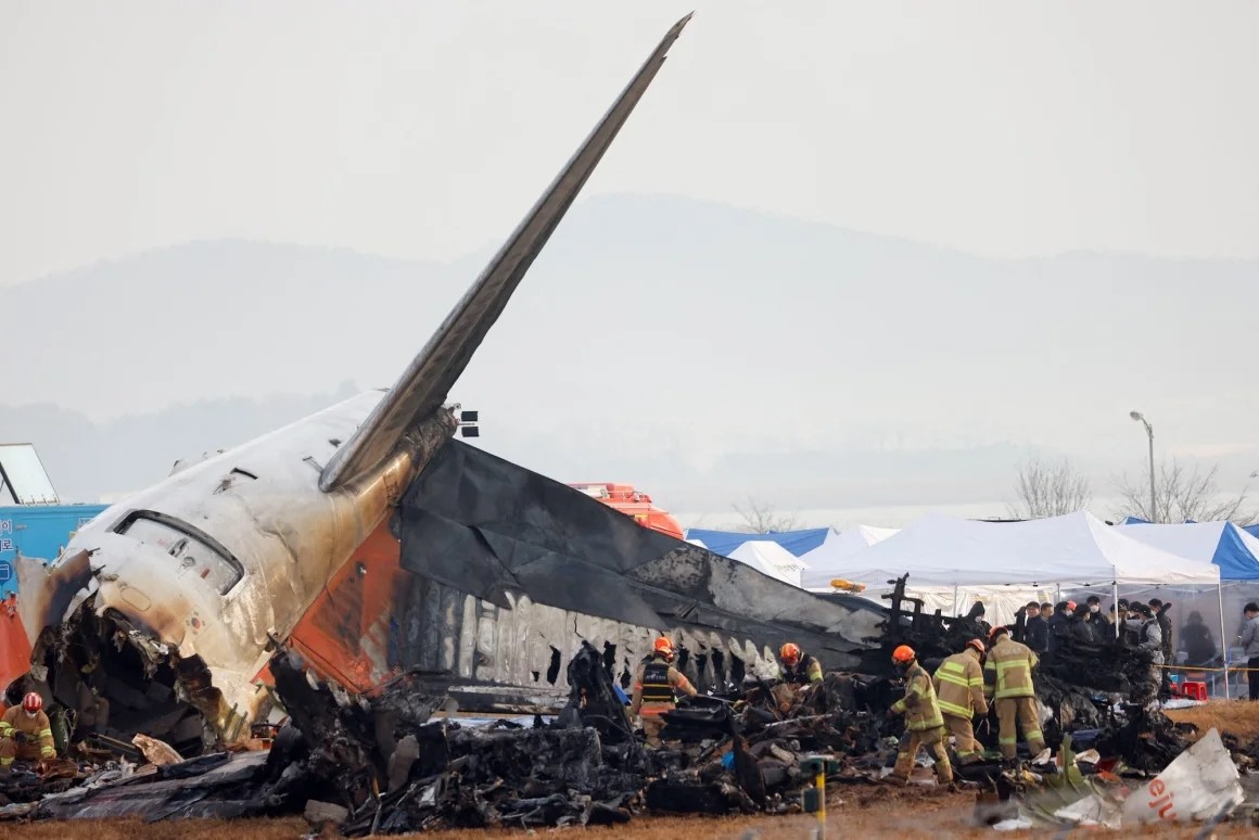 'Nhiều người sẽ sống sót nếu máy bay của Jeju Air không đâm vào bức tường'