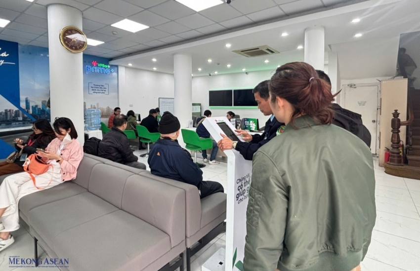 Ngân hàng bắt đầu vào nhịp đua tăng lãi suất huy động cuối năm