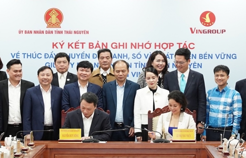 Sau Hà Nội, Vingroup tiếp tục hợp tác với Thái Nguyên chuyển đổi giao thông xanh