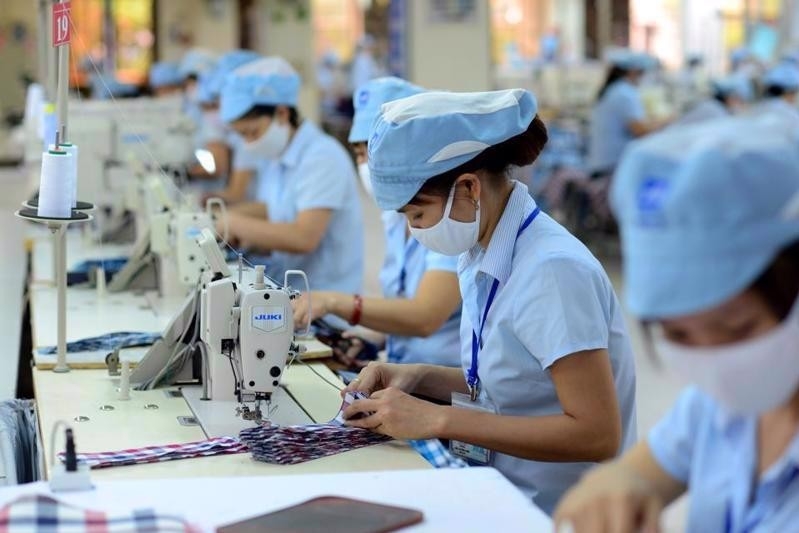 Vietcap: Tăng trưởng GDP năm 2025 đạt 7,2%, thị trường lao động kỳ vọng cải thiện