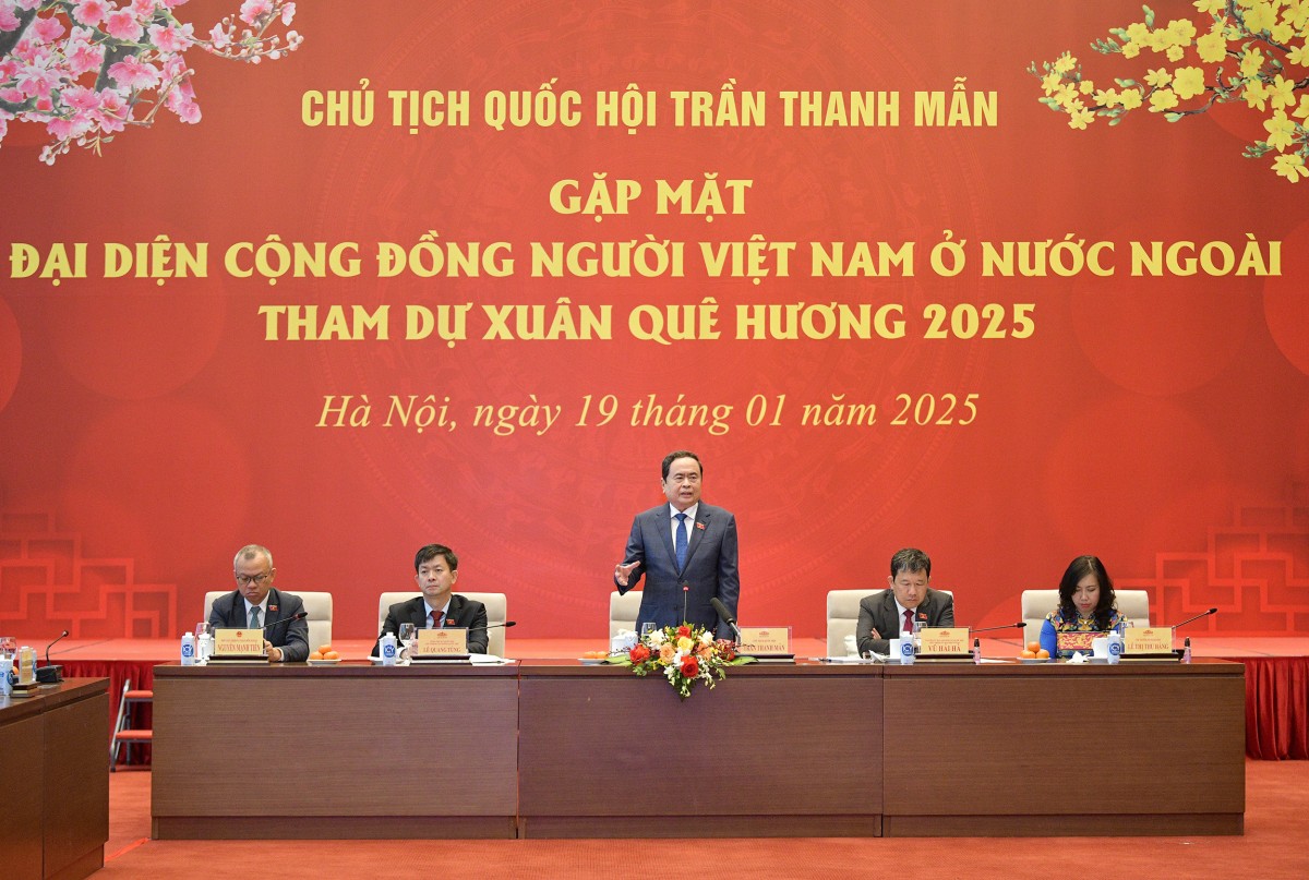 Tổng Bí thư Tô Lâm tiếp đoàn kiều bào dự Xuân Quê hương 2025