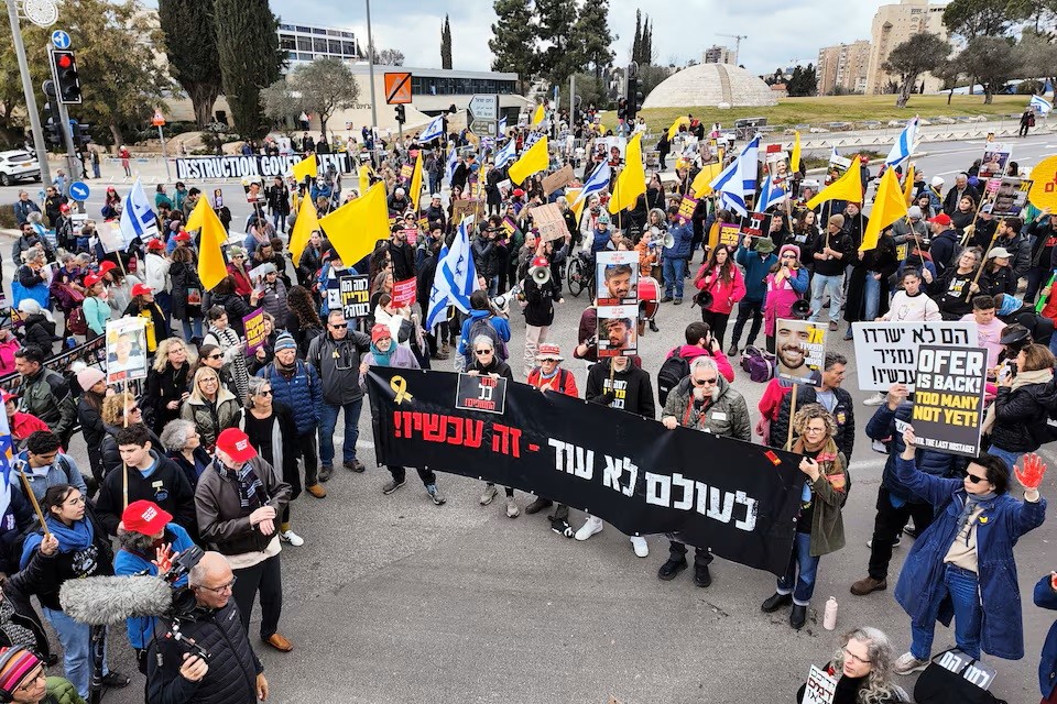 Israel dọa kết thúc lệnh ngừng bắn nếu Hamas không trả con tin