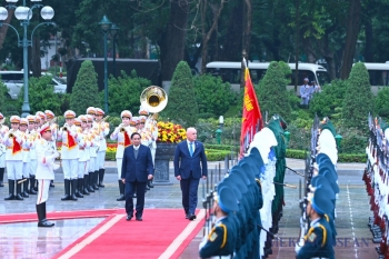 Thủ tướng Phạm Minh Chính chủ trì lễ đón Thủ tướng New Zealand