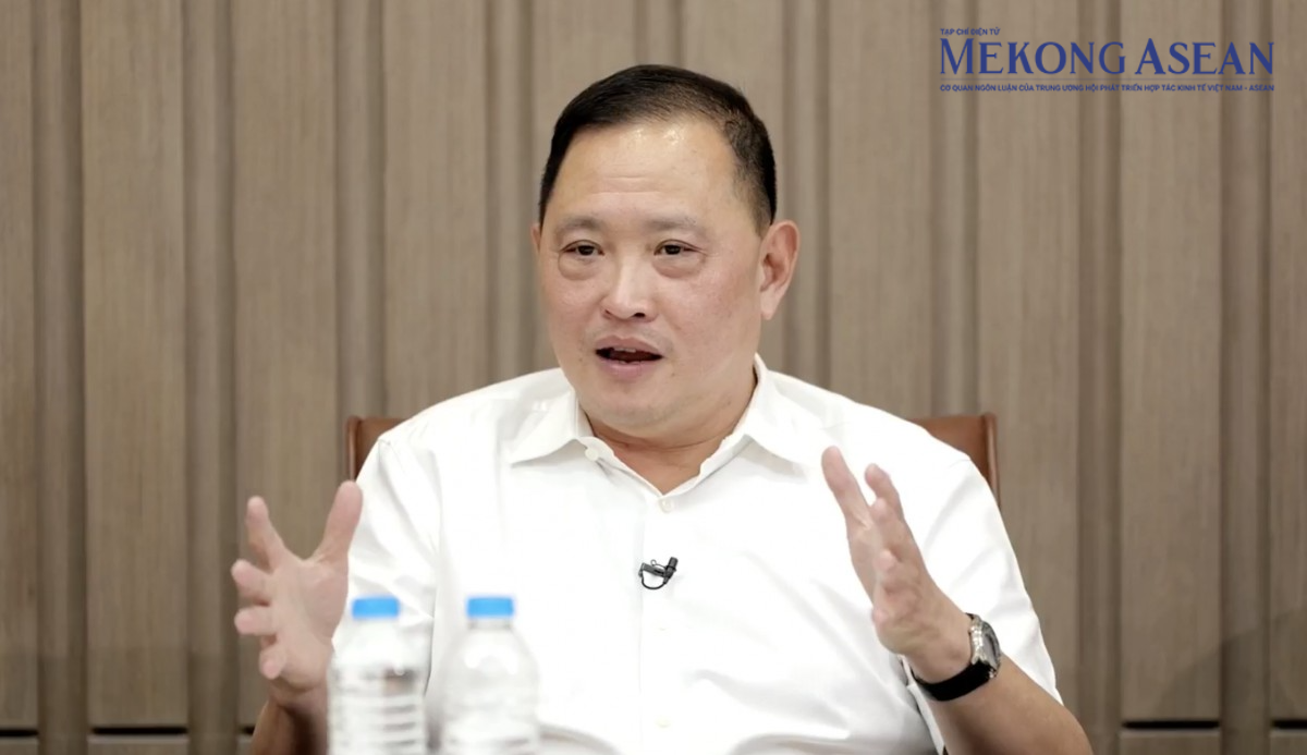 Chủ tịch Phát Đạt chi hơn 200 tỷ đồng mua cổ phiếu