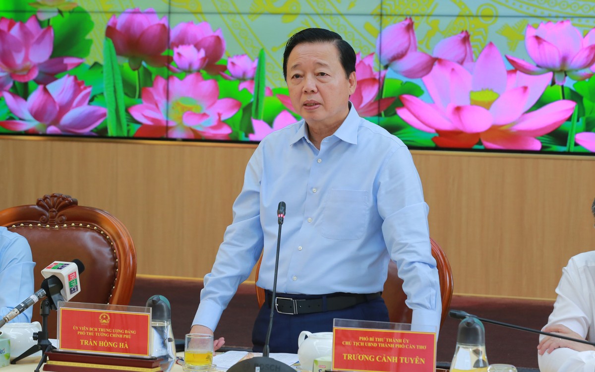 Phó Thủ tướng Trần Hồng Hà phát biểu chỉ đạo tại hội ngh. Ảnh: VGP.