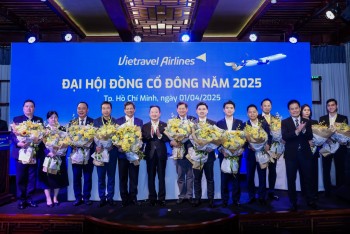 Con trai Bầu Hiển làm Chủ tịch Vietravel Airlines