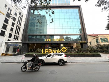 Một người tên Phạm Nhật Vượng mua vào gần 5% vốn điều lệ LPBank