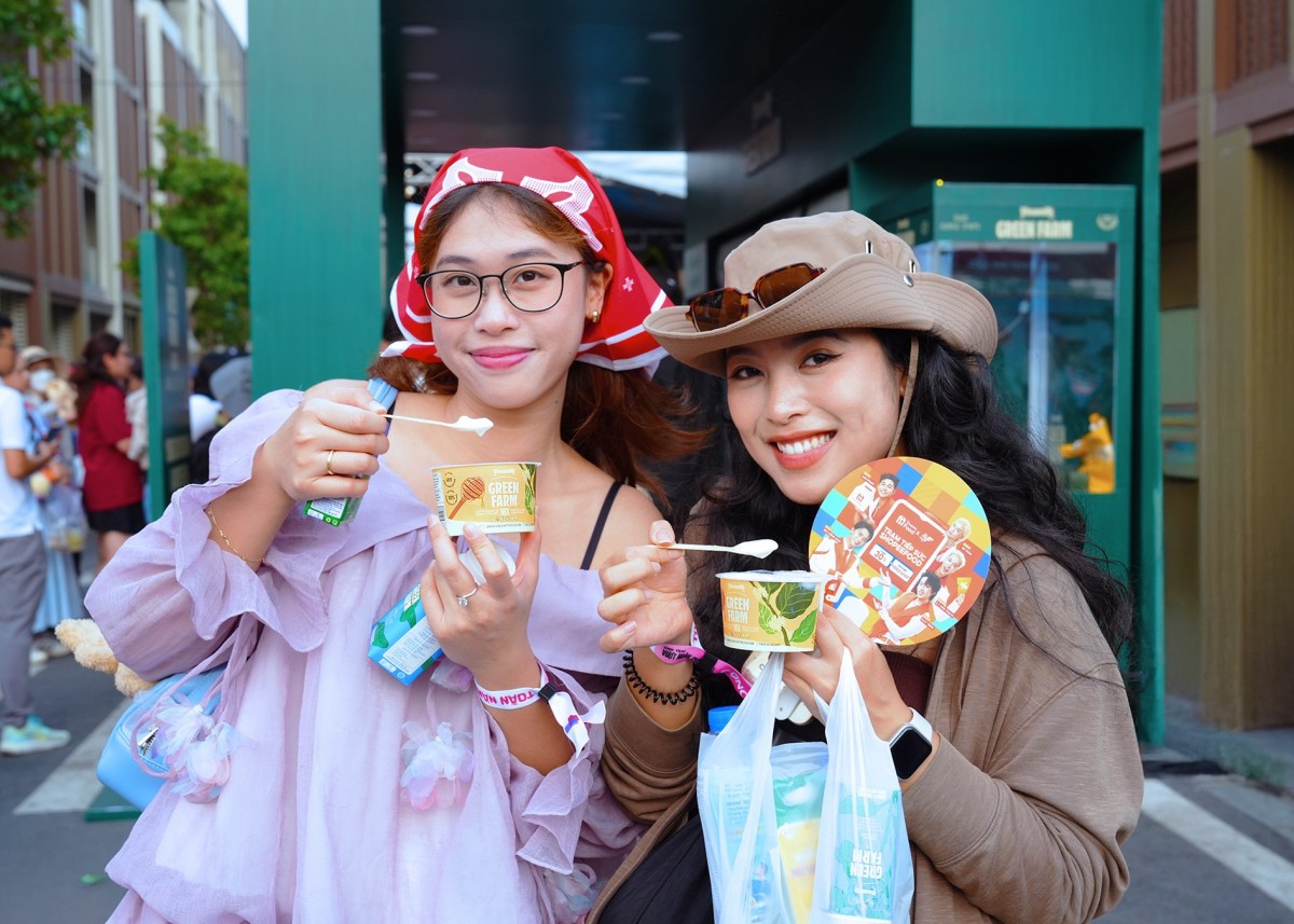 Lần đầu tiên thị trường nước ngoài đóng góp 23% doanh thu của Vinamilk