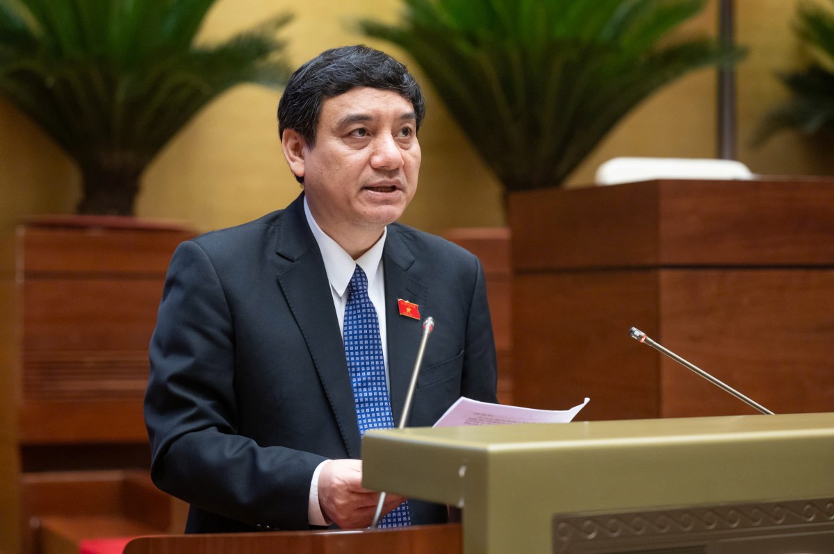 Đề xuất bị sa thải, buộc thôi việc vẫn được hưởng trợ cấp thất nghiệp