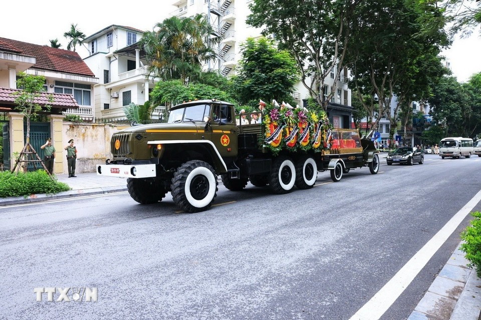 Tổ chức trọng thể Lễ truy điệu nguyên Chủ tịch nước Trần Đức Lương