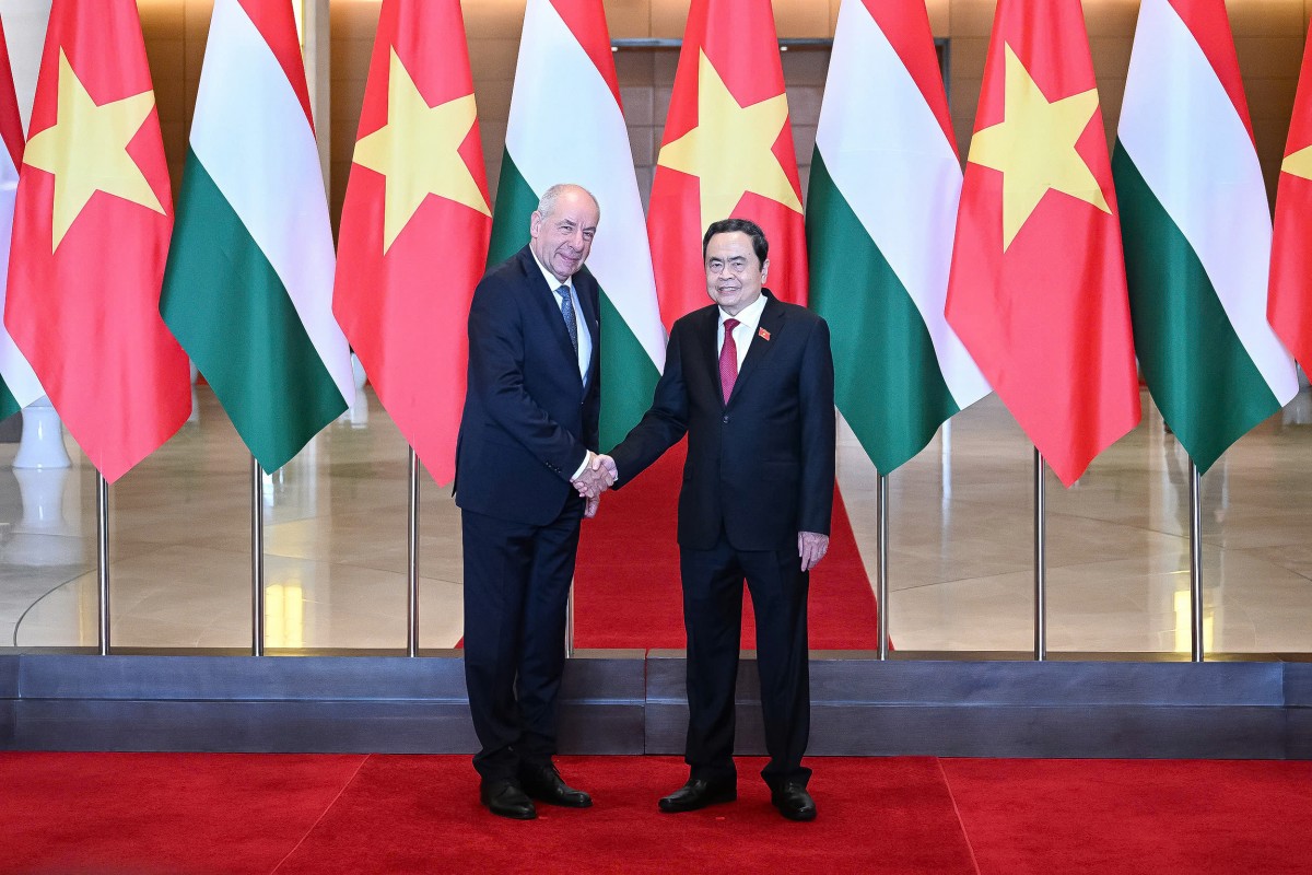Chủ tịch Quốc hội Trần Thanh Mẫn hội kiến Tổng thống Hungary